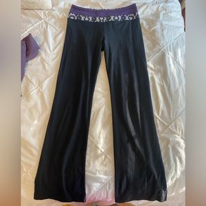 Lululemon reversible Groove flare pants